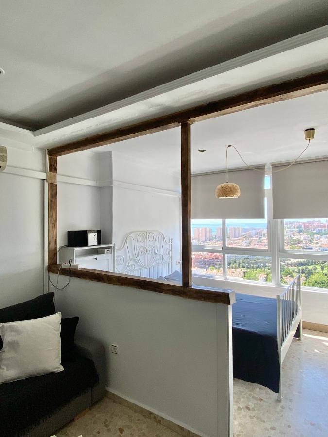 La Colina Estudio Con Vista Al Mar Torremolinos Bagian luar foto